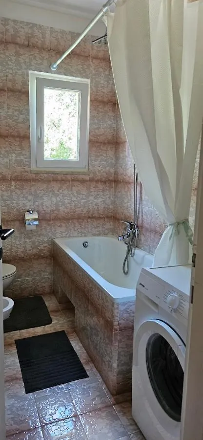 Holiday Apartment Arman Vizinada 0*,